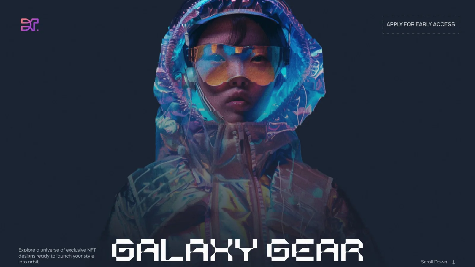 Digitee e-commerce hero: 'Galaxy Gear' with a model in a reflective hood